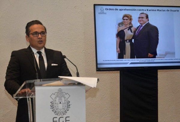 Javier Duarte envía bendiciones a Jorge Winckler tras su detención