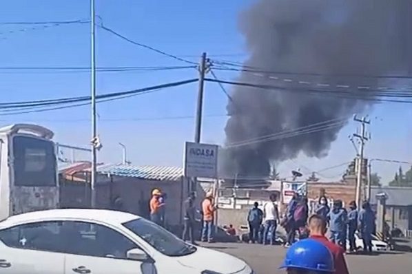 Un muerto y heridos tras explosión dentro de una fábrica de Puebla #VIDEOS