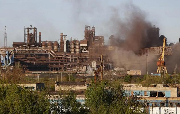 Rusia y Ucrania se acusan de bombardeo a prisión que dejó al menos 53 muertos