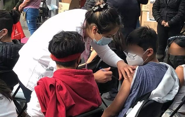 CDMX anuncia vacunación anticovid a niños de 8 años para agosto