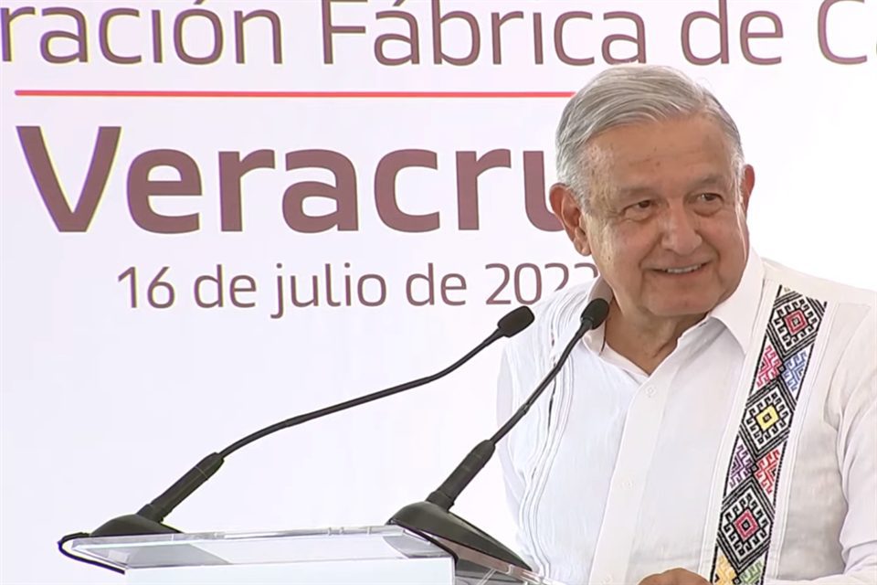 AMLO presume inversiones extranjeras en México
