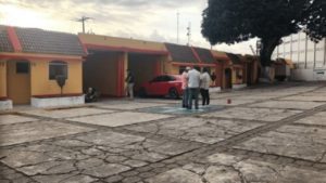 Balean a un médico dentro de un motel en Acayucan, Veracruz