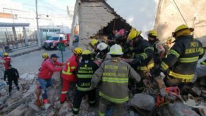 Explosión en Guadalajara deja 1 muerto, 7 graves y 3 casas destruidas
