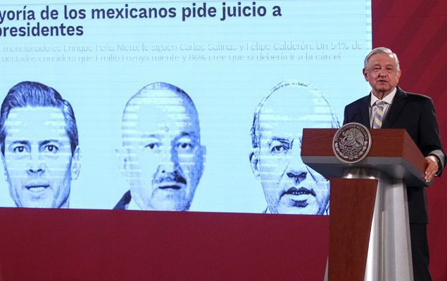 AMLO ordena a la FGR dar a conocer denuncias contra expresidentes