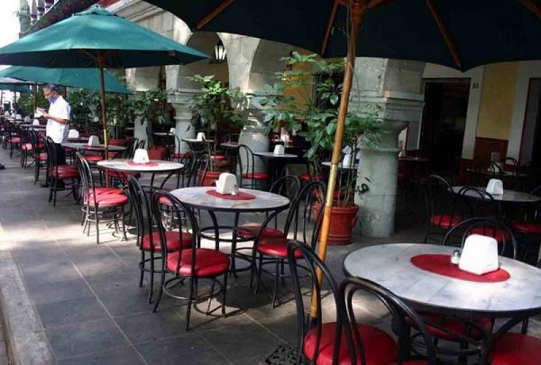 41 personas terminan intoxicadas tras comer en un restaurante en Oaxaca