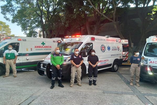 Gobierno CDMX anuncia operativo para sacar de circulación a 'ambulancias patito'