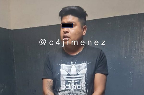 Policía de CDMX presuntamente borracho agrede a reporteros