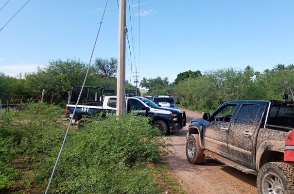 Niño de 4 años y su padre mueren al intentar cruzar un arroyo en Sonora