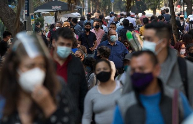 México suma cuatro semanas en reducción de Covid-19, reporta López-Gatell