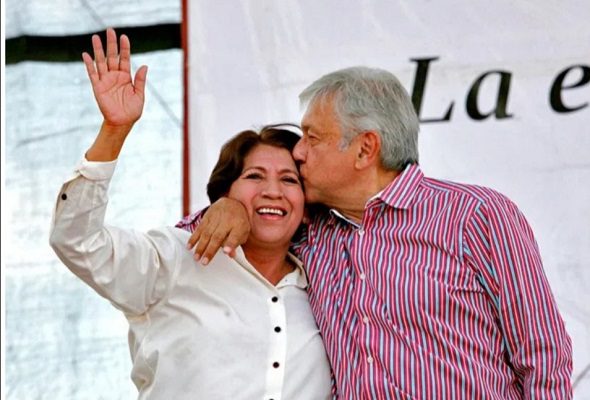 AMLO anuncia para el lunes a relevo de Delfina Gómez en la SEP