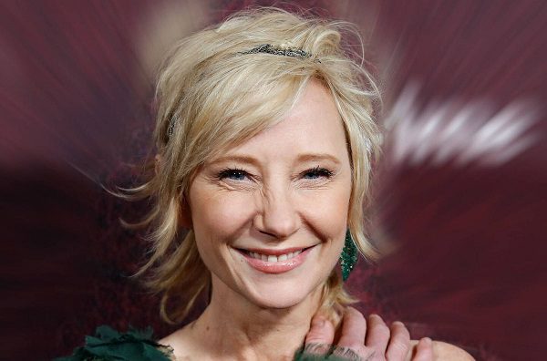 Fallece la actriz Anne Heche una semana después de sufrir accidente automovilístico