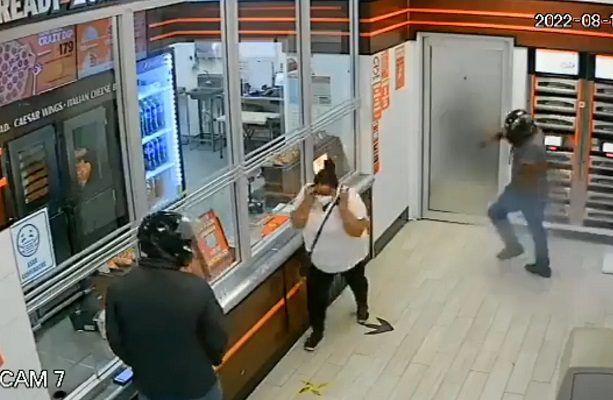 Revelan #VIDEOS del ataque a pizzería en Ciudad Juárez que dejó 4 muertos