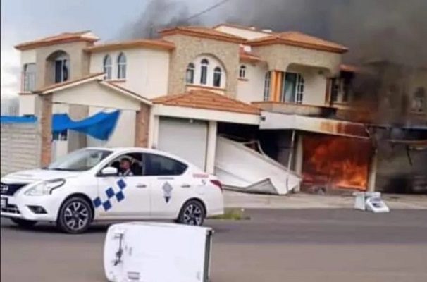 Habitantes quemaron casa de alcaldesa en Edomex en protesta por inseguridad