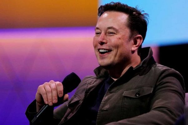 Ordenan a Twitter entregar a Elon Musk documentos de un exdirectivo