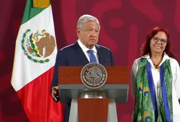 AMLO garantiza que Leticia Ramírez reforzará la educación