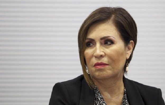 Rosario Robles podría salir de prisión en 15 días, dice su hija