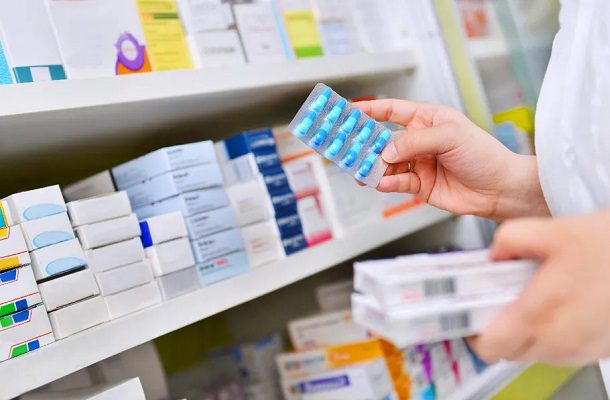 Cofepris identifica distribuidores irregulares de medicamentos