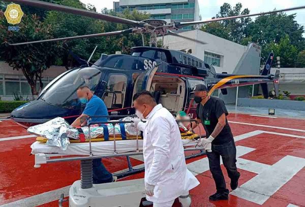 Exhiben a agresor de hombre en Xochimilco a quien le enterraron objeto en la cara #VIDEO