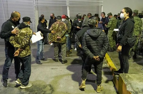 A proceso a tres menores que formaban parte de 167 detenidos en Michoacán