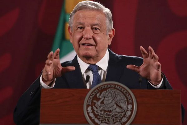 AMLO acusa que hay manipulación en la Reforma Electoral