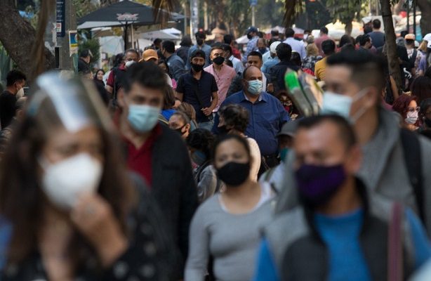 Pandemia de COVID-19 va hacia un “punto de receso”, asegura López-Gatell