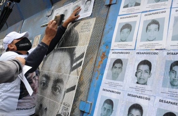 Recuperan #VIDEO de soldado o infiltrado en los 43 normalistas de Ayotzinapa