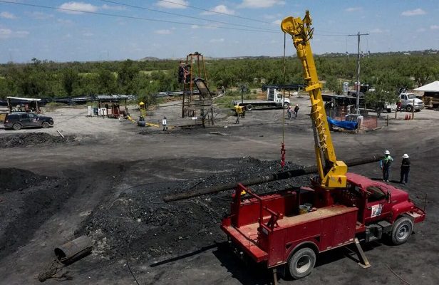 "Entre hoy y mañana" plan de ingeniería para rescatar a mineros en Coahuila: PC