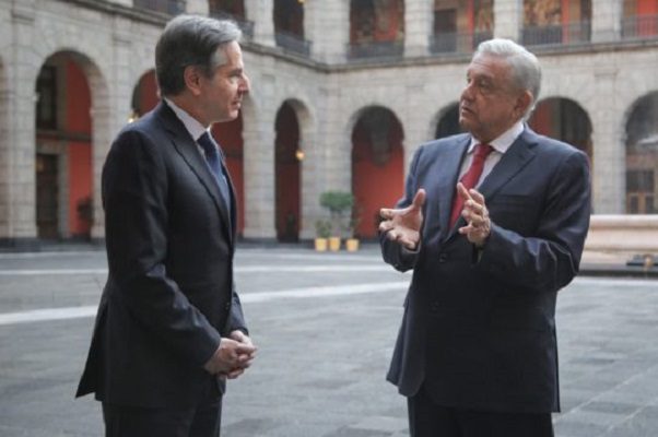 AMLO adelanta tema de consultas energéticas en visita de Blinken