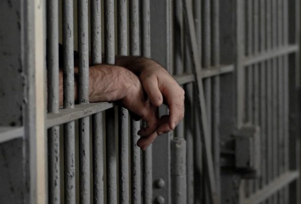 AMLO considera que eliminar prisión preventiva provocaría impunidad y corrupción