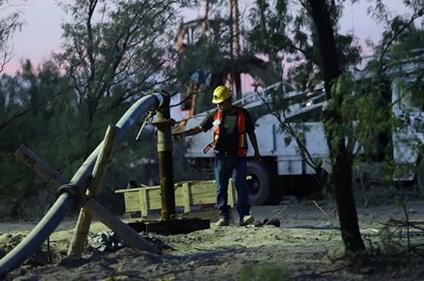FGR asegura oficinas de El Pinabete tras derrumbe que dejó 10 mineros atrapados