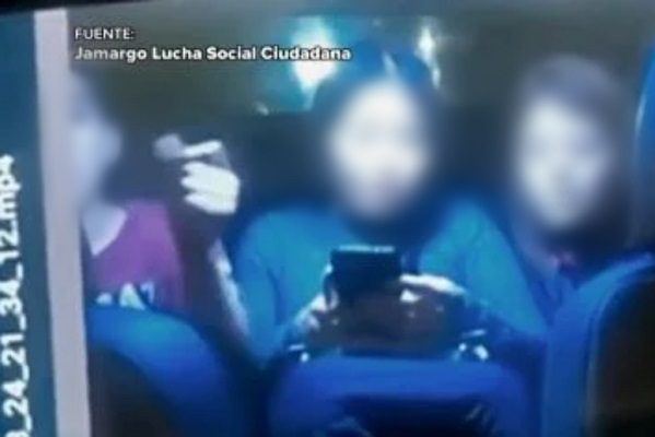 Exhiben a pasajera que acusó a conductor de Didi de abuso en Tlalnepantla #VIDEO