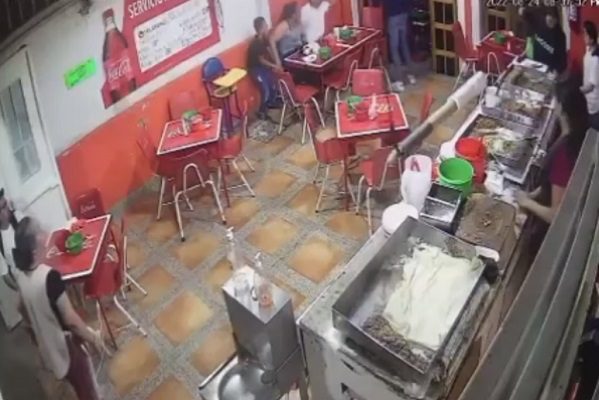 Registran otro robo de supuesta banda de "asalta tacos"; ahora en Jalisco #VIDEO