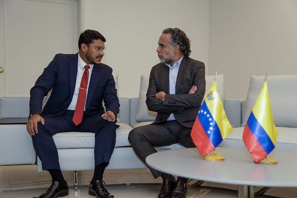 Venezuela y Colombia restablecen relaciones diplomáticas tras tres años