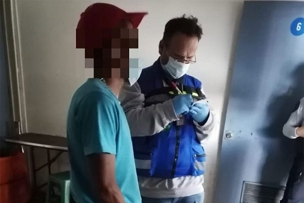 Detienen a sujeto por invadir las vías del Metro en la estación Oceanía