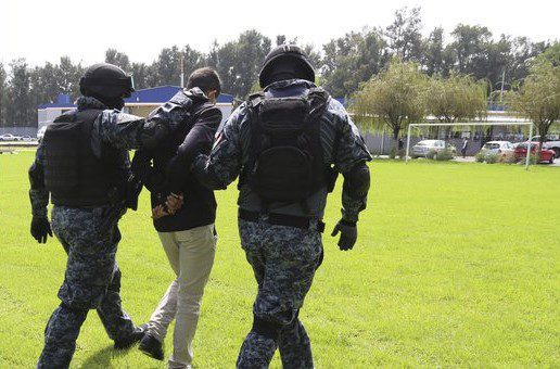 Detenido en Michoacán por abusar sexualmente de sus hijastras de 6 y 14 años