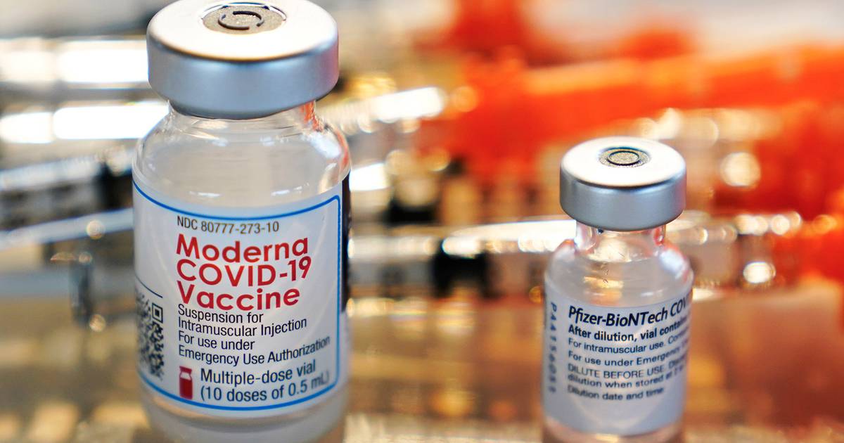 EU autoriza refuerzos de vacunas Pfizer y Moderna para Ómicron