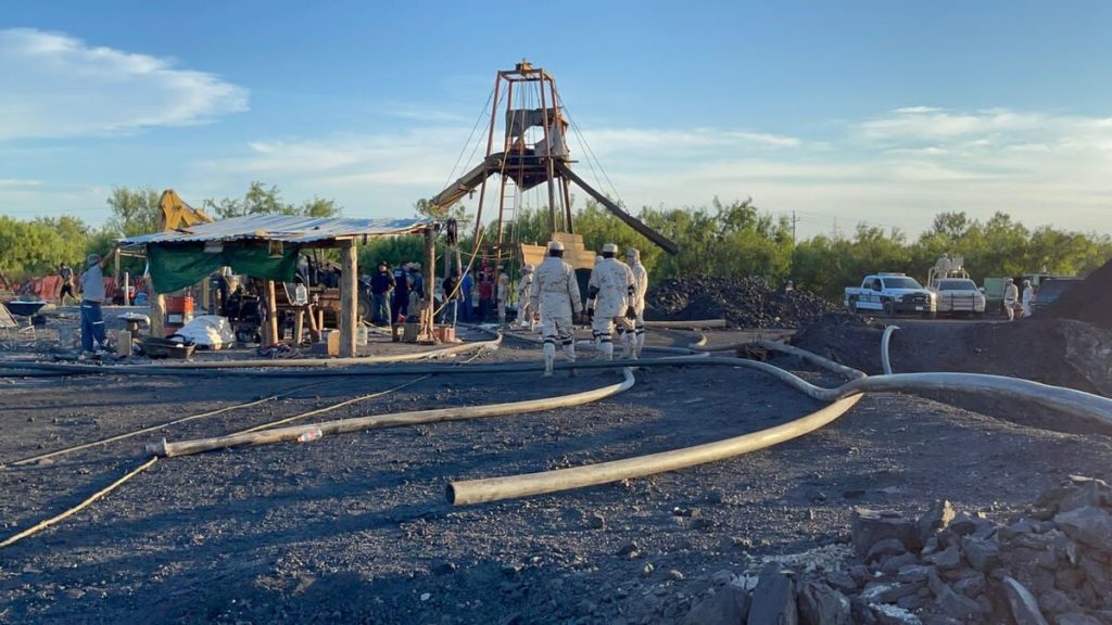 Mineros atrapados en la mina de Sabinas