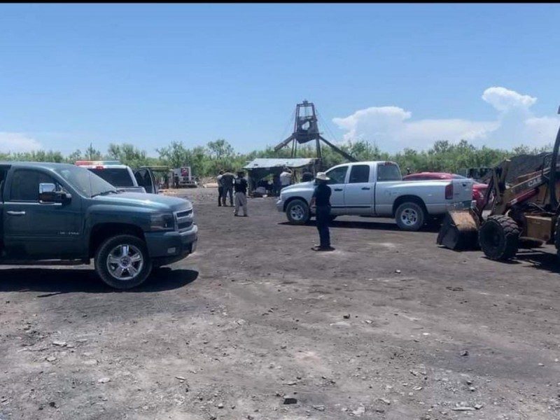 Nueve mineros quedan atrapados en un pozo de carbón en Coahuila