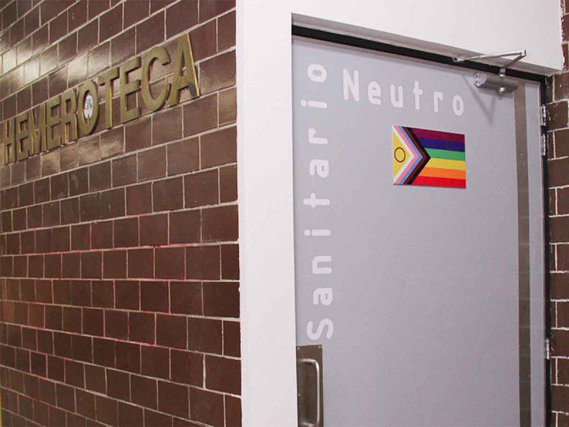 Primer baño neutro en la Facultad de Química de la UNAM