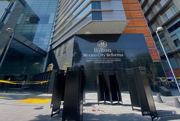 Identifican como un empresario al hombre que se arrojó del Hotel Hilton
