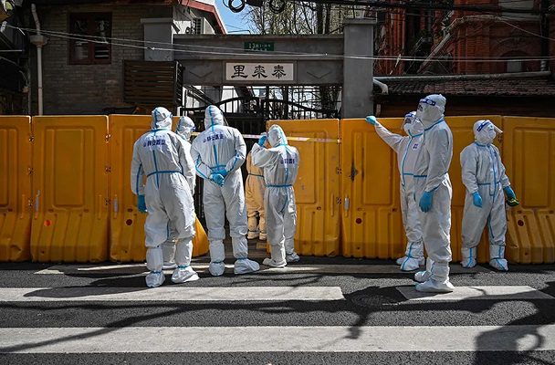 China confina a millones de personas en Chengdu por brote de Covid-19