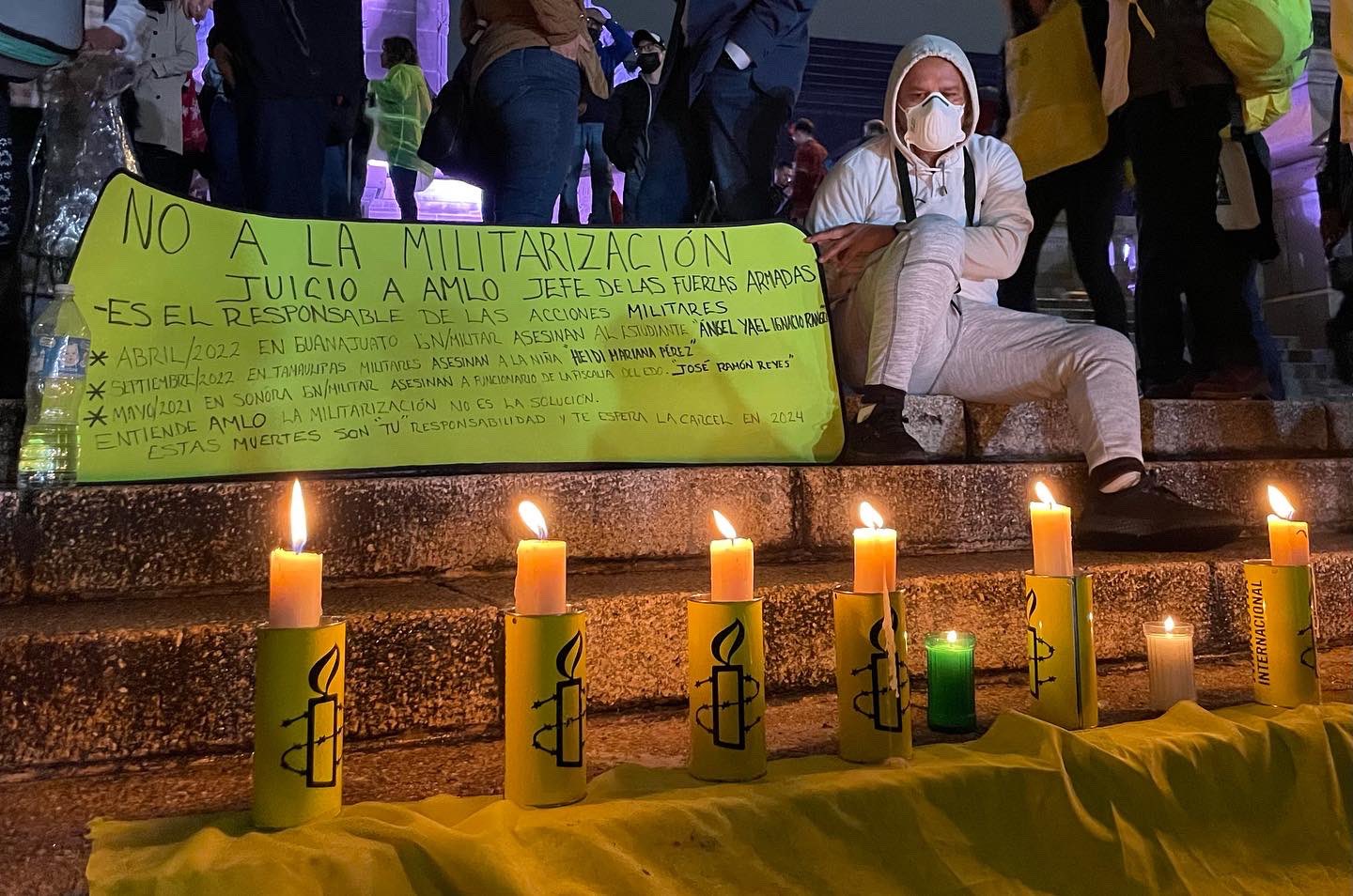 Cientos marcharon del Ángel al Senado contra incorporación de la GN a la Sedena