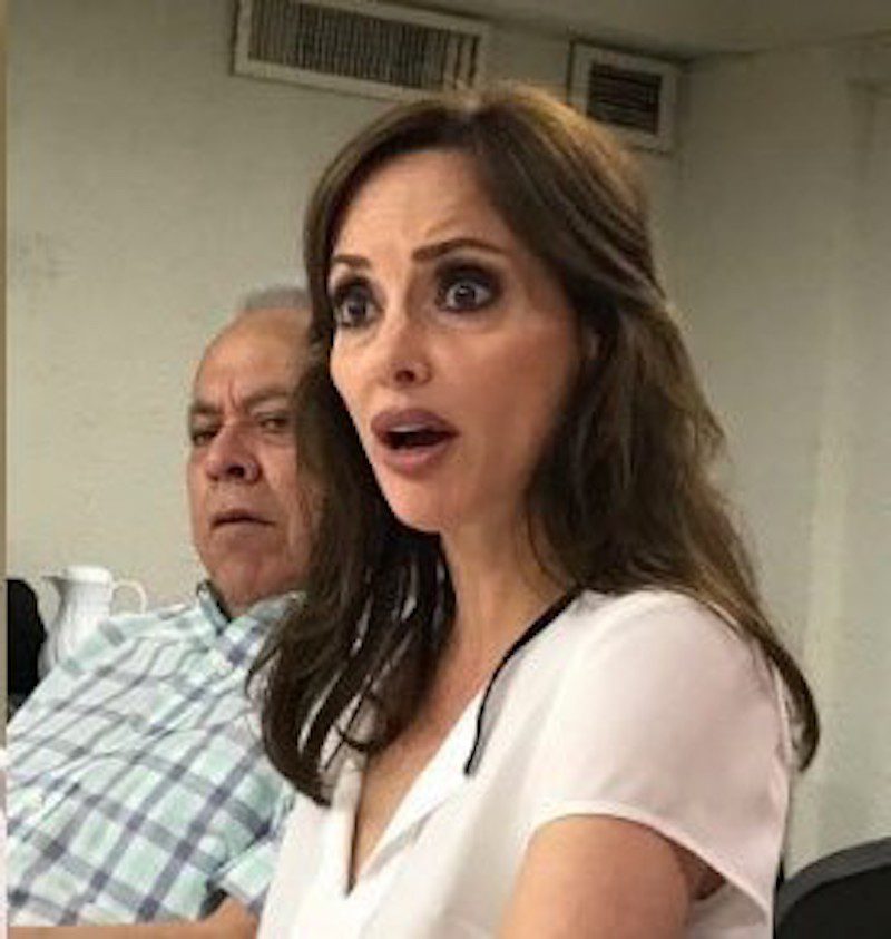 Lilly Téllez anuncia acciones legales contra líder de Frenaaa por insulto