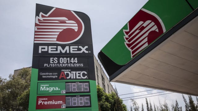 SCJN admite a trámite controversia contra orden que obliga a empresas a comprar gas a Pemex y CFE