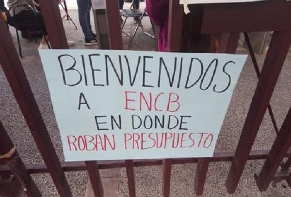 Suman 11 escuelas del IPN en paro de labores en la CDMX