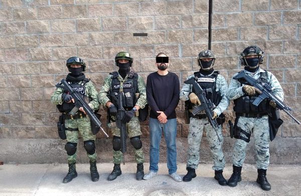 Cae promotor de incendios de vehículos en Colima tras la detención de "La Vaca"