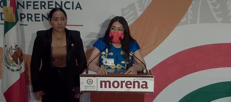 La saxofonista María Elena Ríos exige que la FGR atraiga su caso