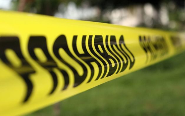 Niña muere en fuego cruzado entre policías y delincuente en Nayarit