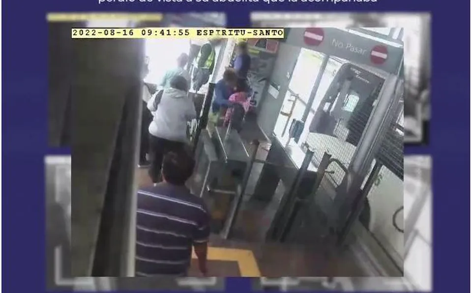 Niña se pierde niña en transporte público y la ayudan a regresar con su abuelita #VIDEO