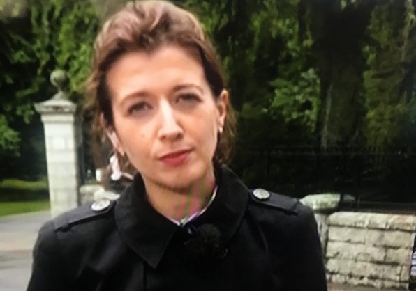 Presentadores de la BBC visten de negro ante la salud de la reina Isabel II